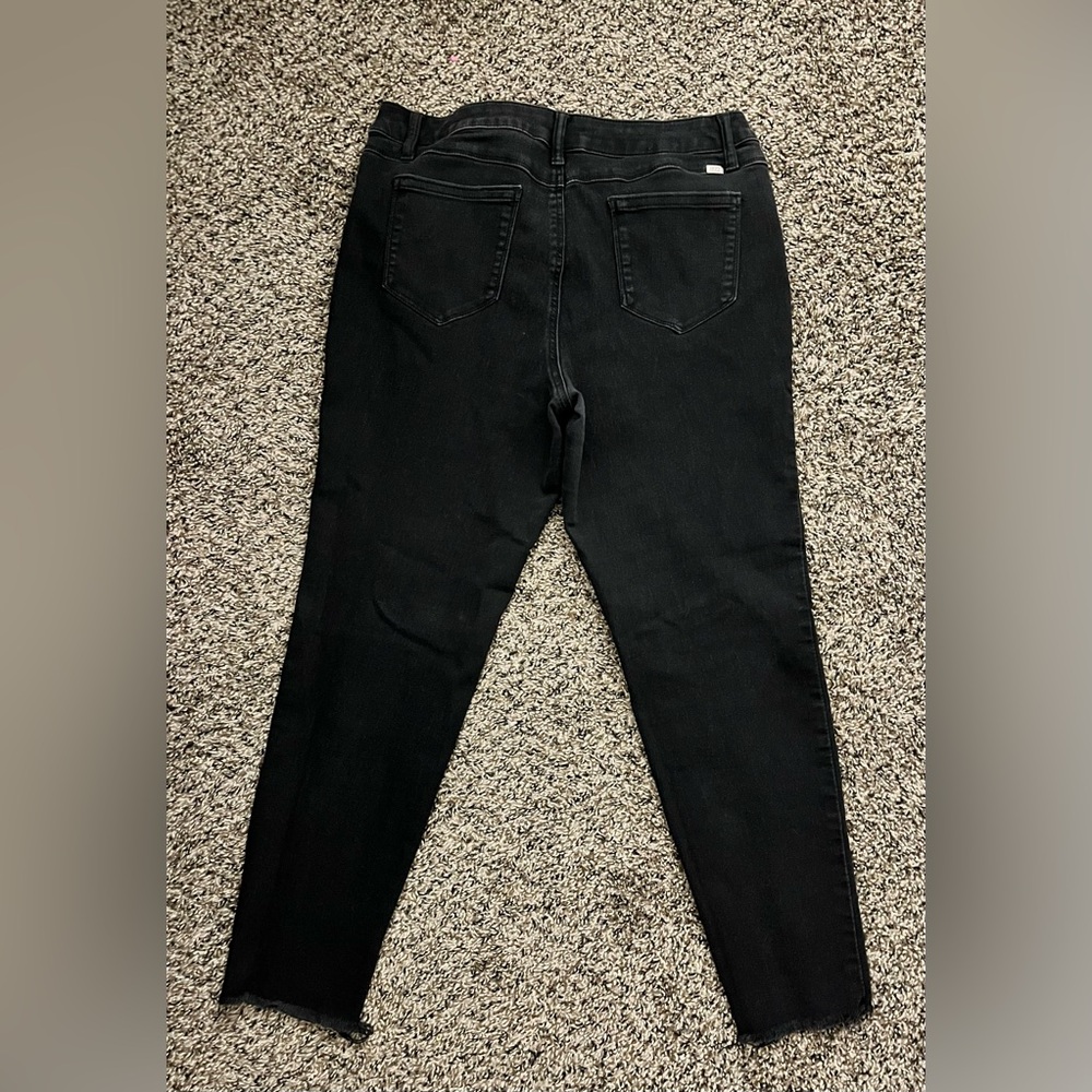1882 denim Women's Black Jeans - Picture 5 of 7